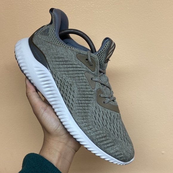 Adidas AlphaBounce “Trace Olive” main image 13